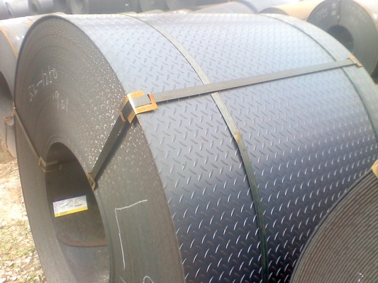 600mm-1500mm Sıcak Haddelenmiş Damalı Sac Rulo JIS SS400